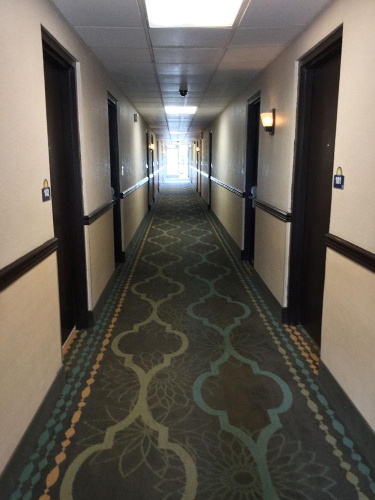 Prodigy Hotel, A Days Inn By Wyndham Davis Exterior foto